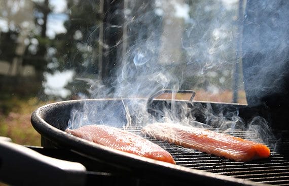 Lax på grillen
