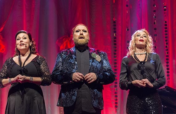 Julshow 2017 Snödrottningen med Rickard Söderberg