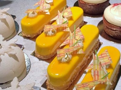 Foto av 2020 års tre julbakelser