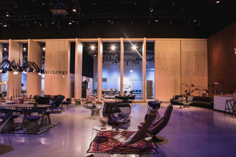 Möblemang i lokalen Artbox