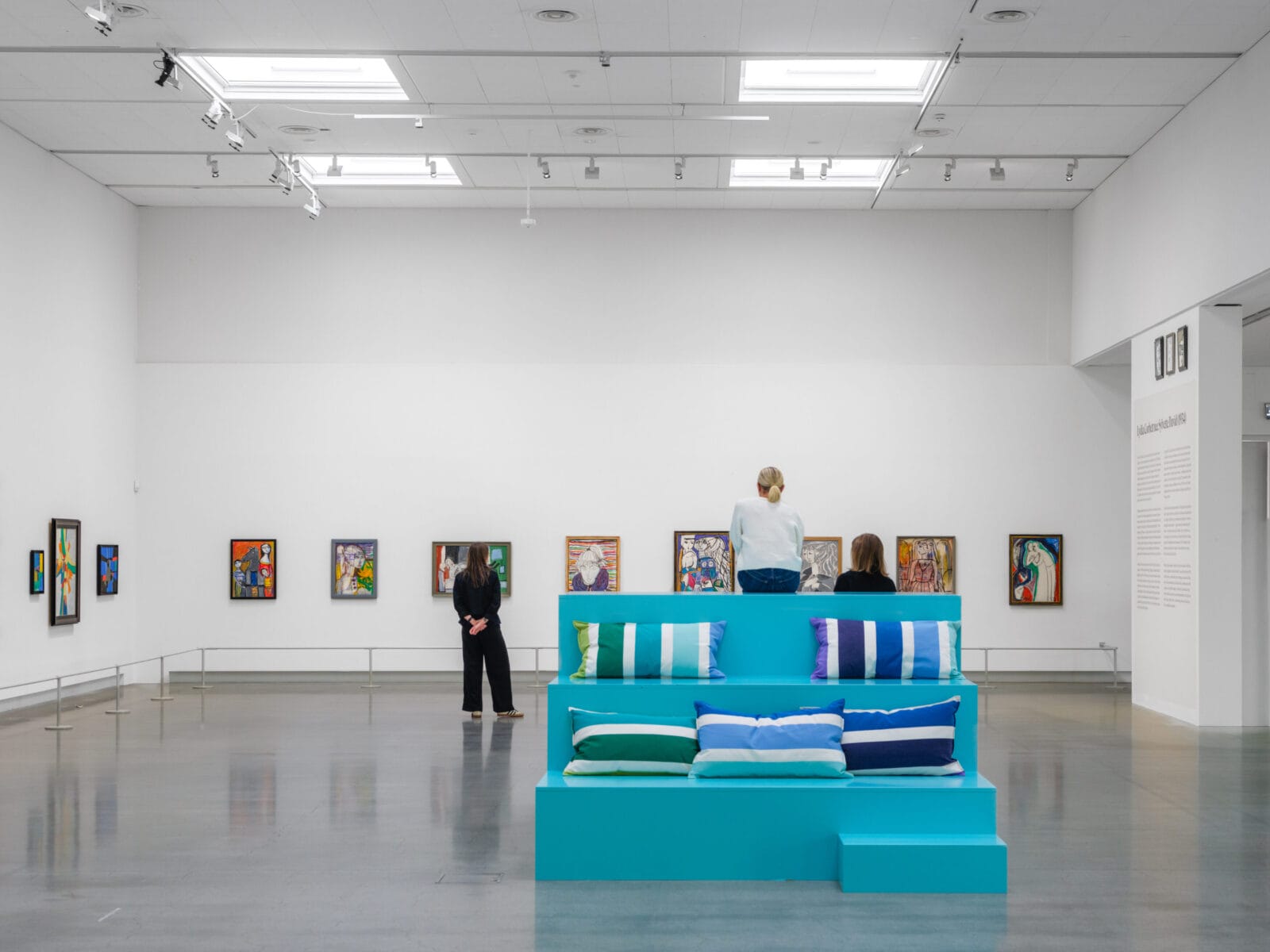 Utställningsvy Muserna som inspirerade och utmanade Picasso, Artipelag. Verk: Lydia Corbett, född Sylvette David.