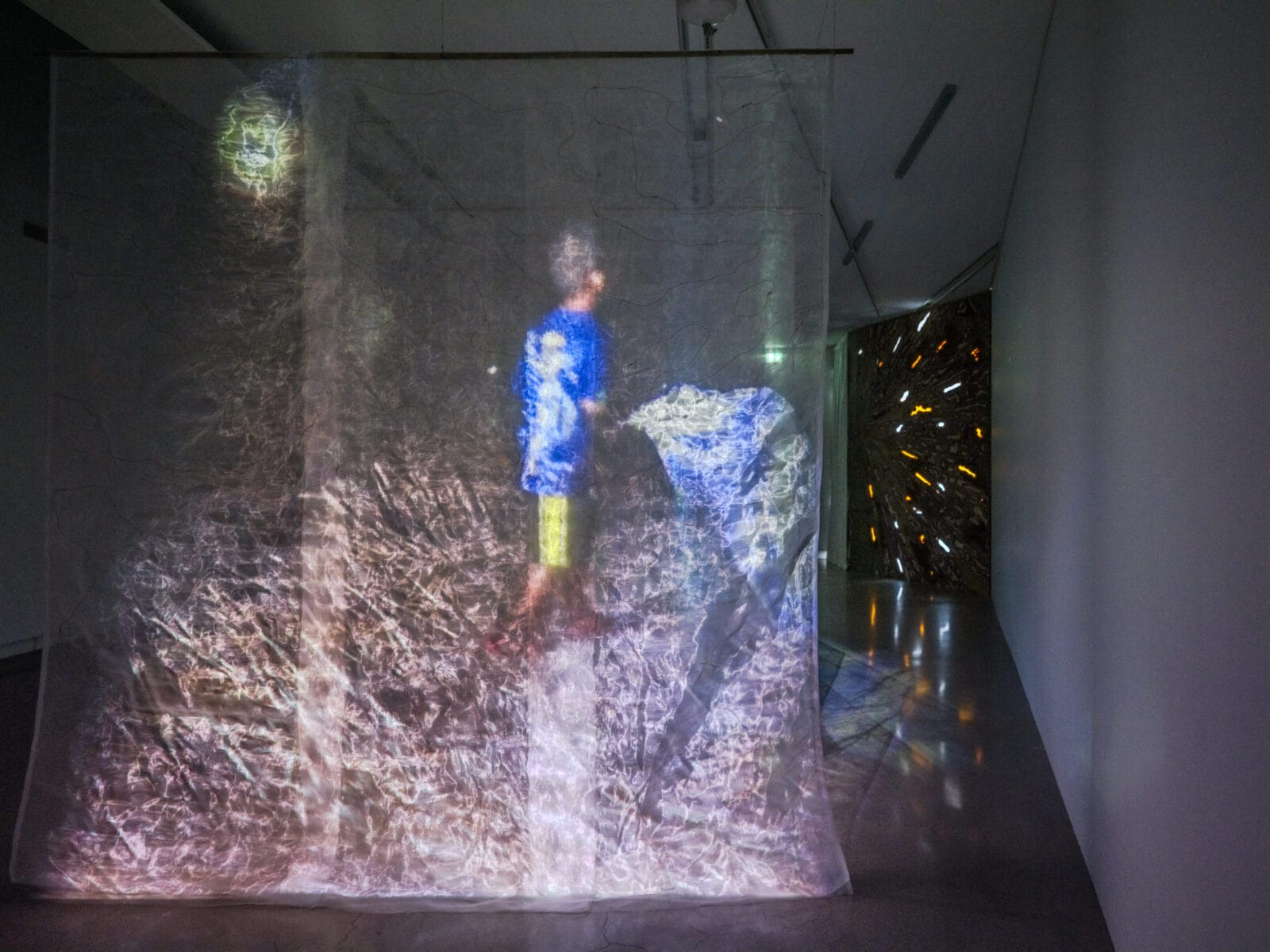 Installationer från Apichaya Wanthiangs utställning på Artipelag.