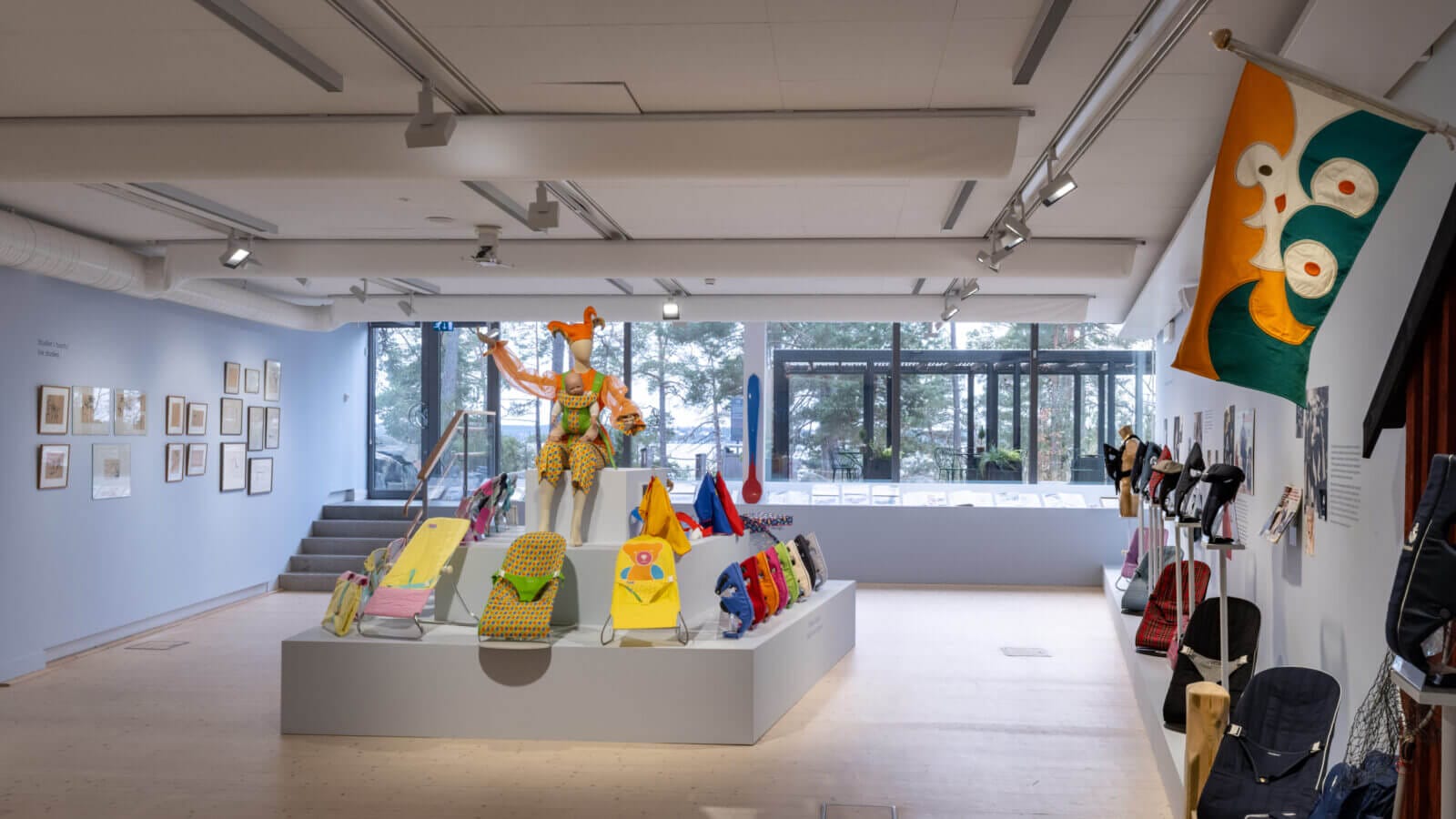 Utställningsvy över utställningen Mitt kreativa liv. 