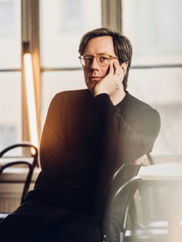 Porträttbild Eric Schüldt.