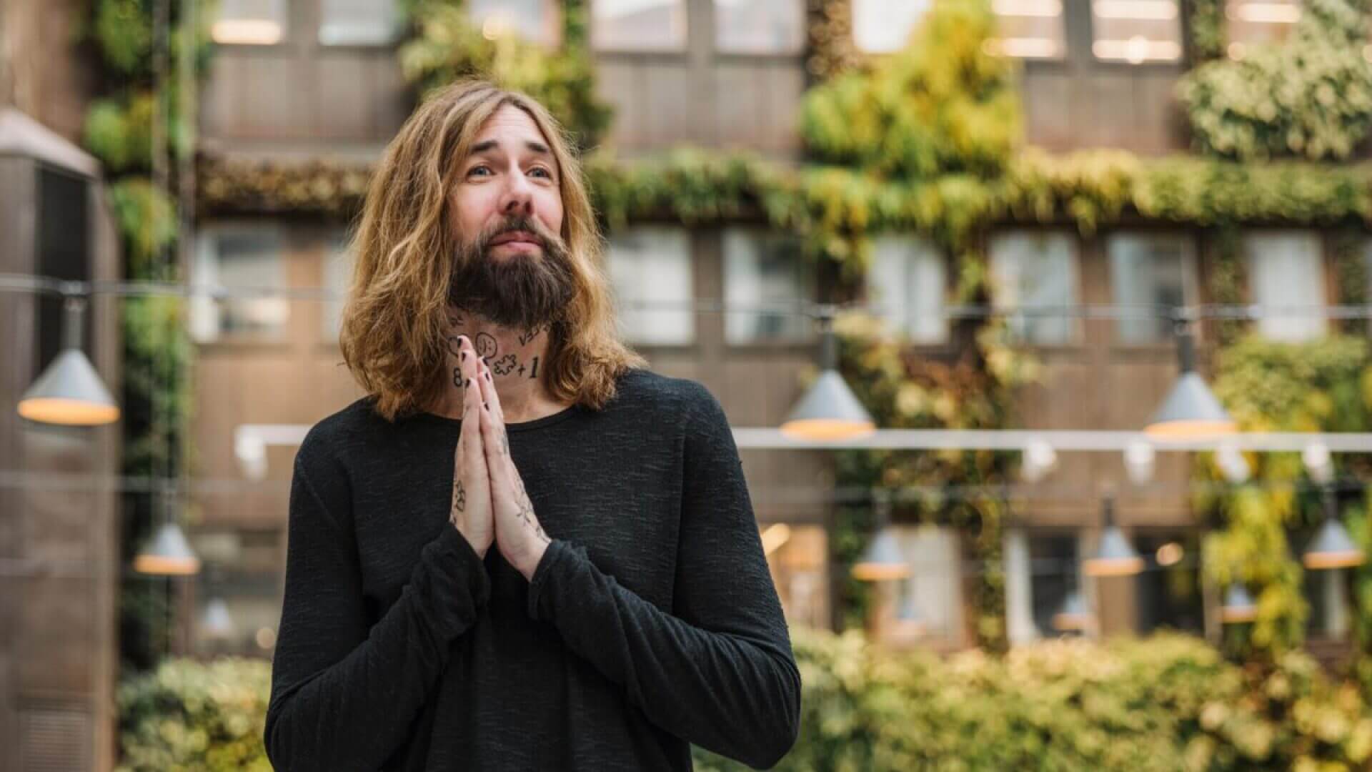 Porträtt Micael Dahlen.